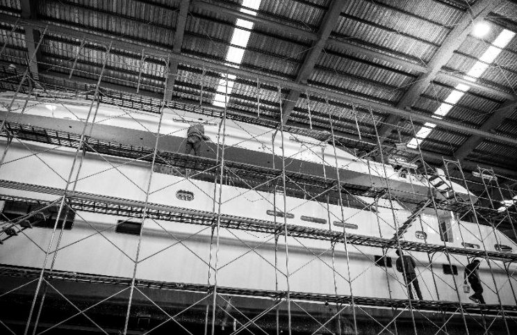 Superyacht construction