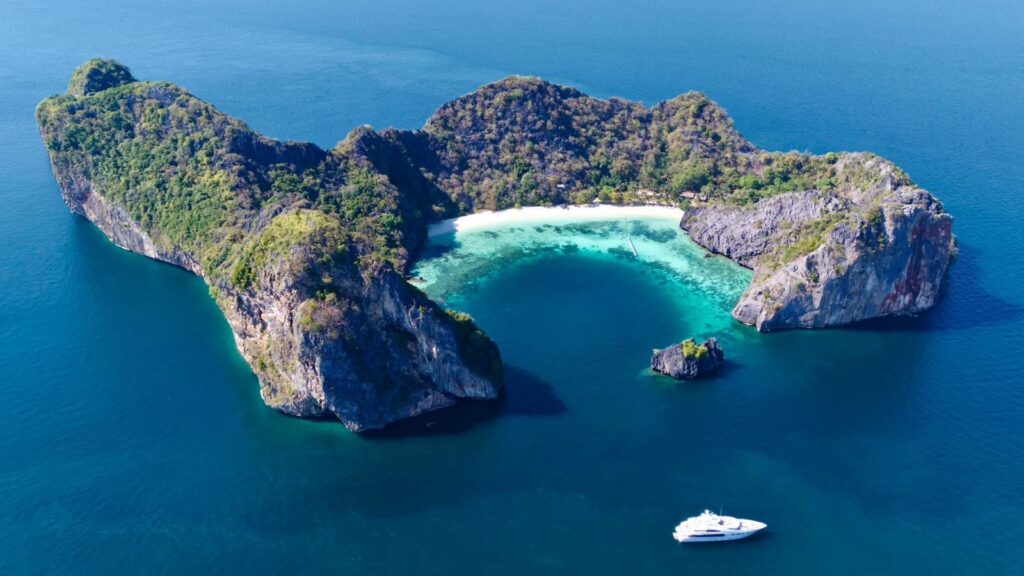 Asia-Pacific cruising grounds