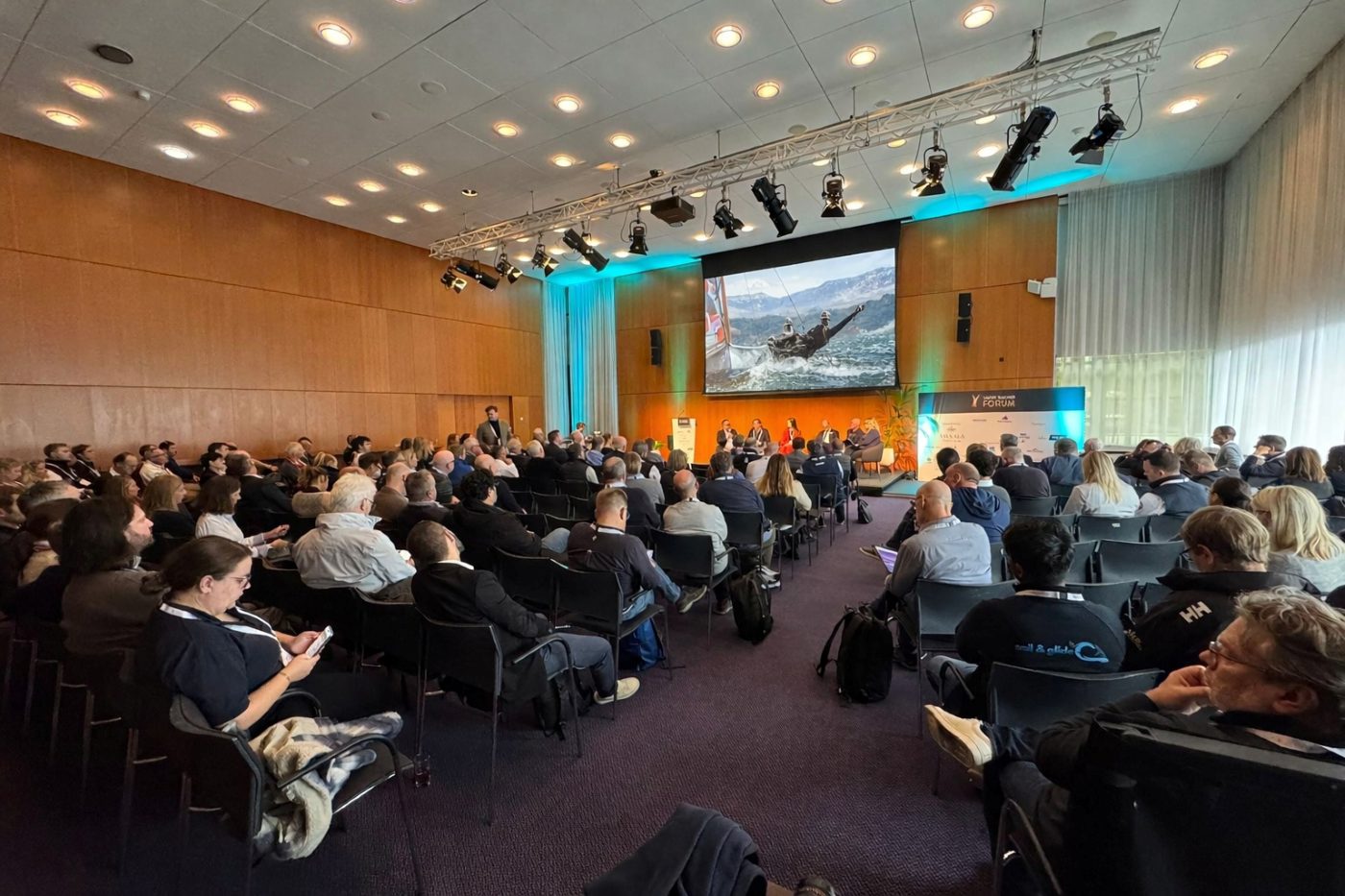 Delegates at a Yacht Racing Forum session