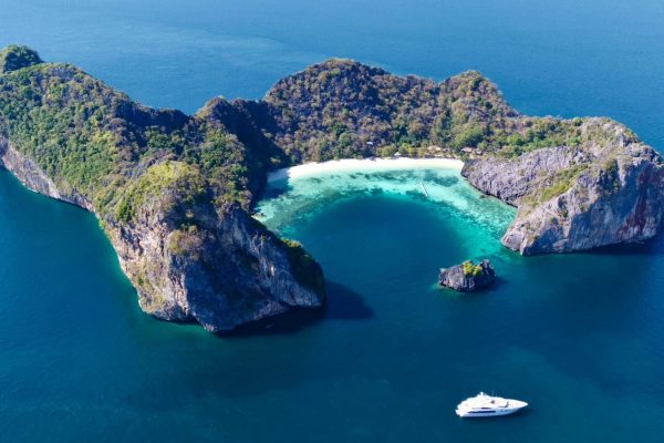 Asia-Pacific cruising grounds
