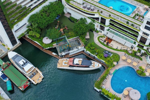 Sanlorenzo SP92 APAC premiere and SX100 Hong Kong debut at Aberdeen Marina Club